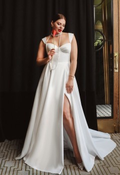 Свадебное платье «Кармен»