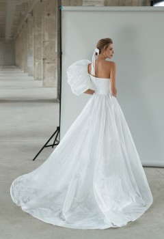 Свадебное платье «Окта»