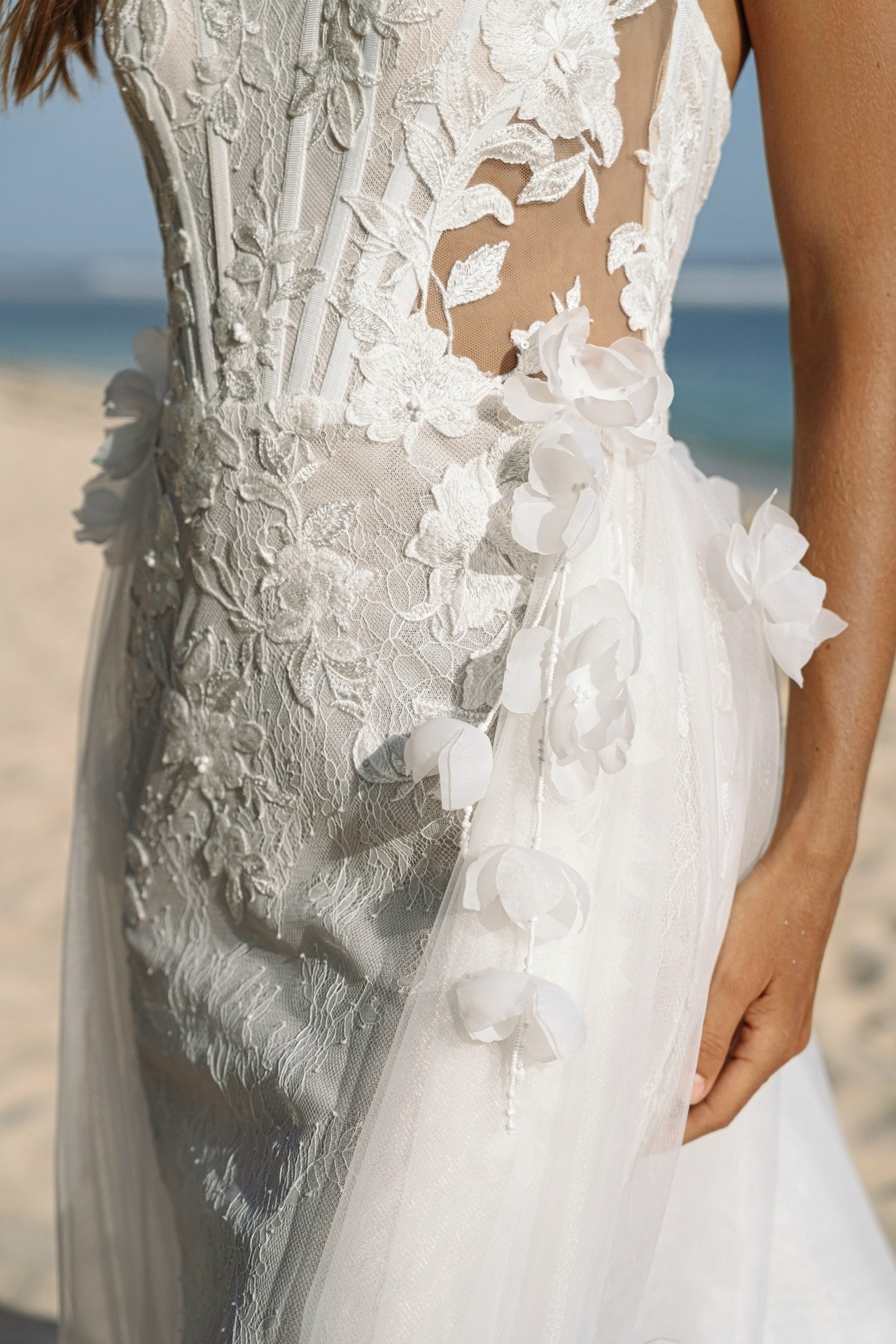 Свадебное платье «Лауна со шлейфом»